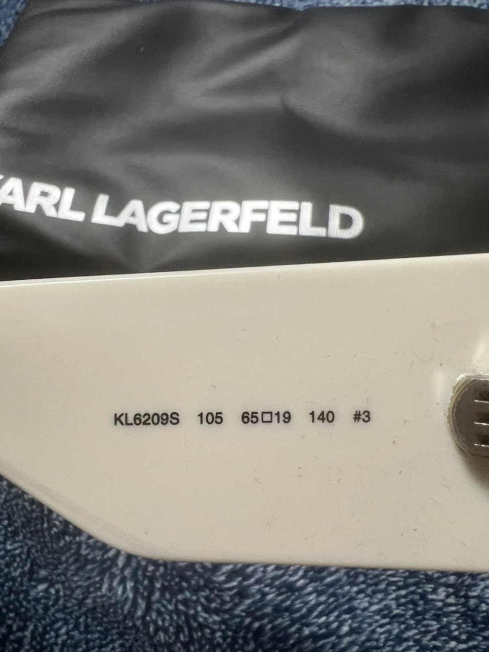 Karl Lagerfeld White Frame Shield Sunglasses with Gray Lens NWOT - Picture 4 of 6